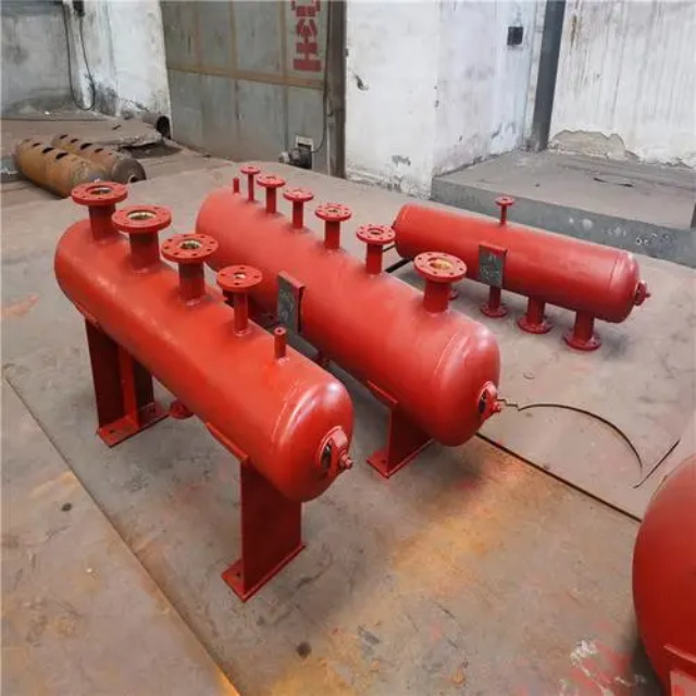 北林分集水器安装高度